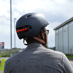 Livall C20 Black hjelm til elløbehjul og cykel